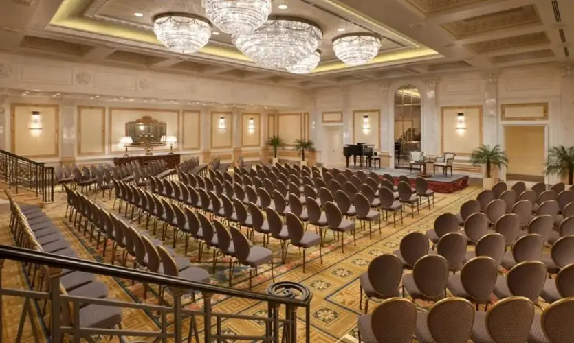 Площадки для деловых встреч