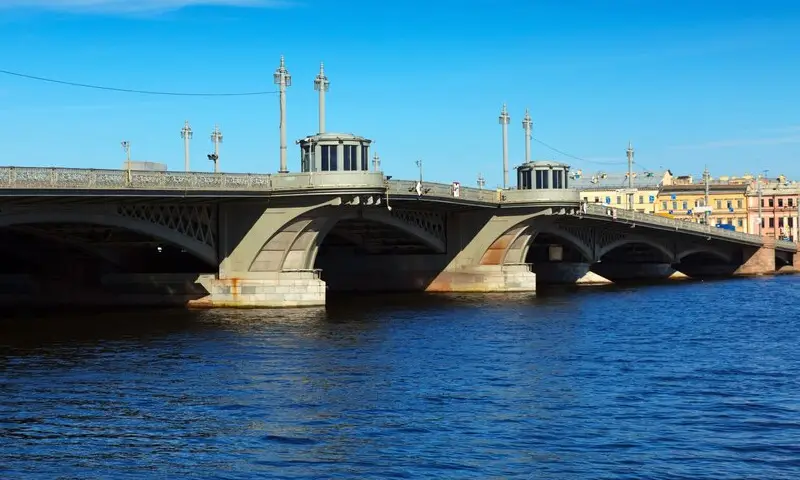 Благовещенский мост